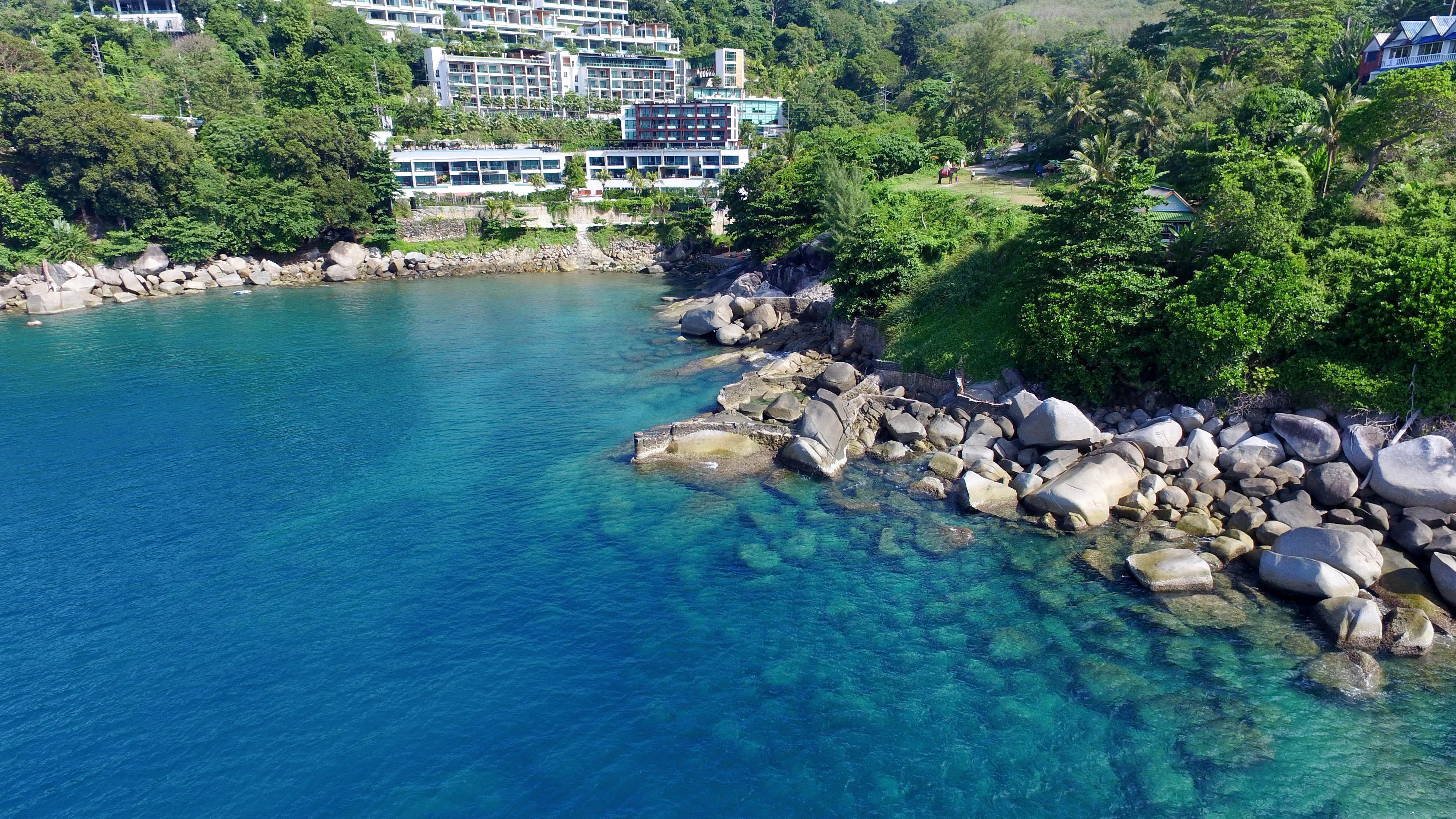 Zenmaya Oceanfront Phuket, Trademark Collection By Wyndham Patong Екстериор снимка The Bayview Hotel