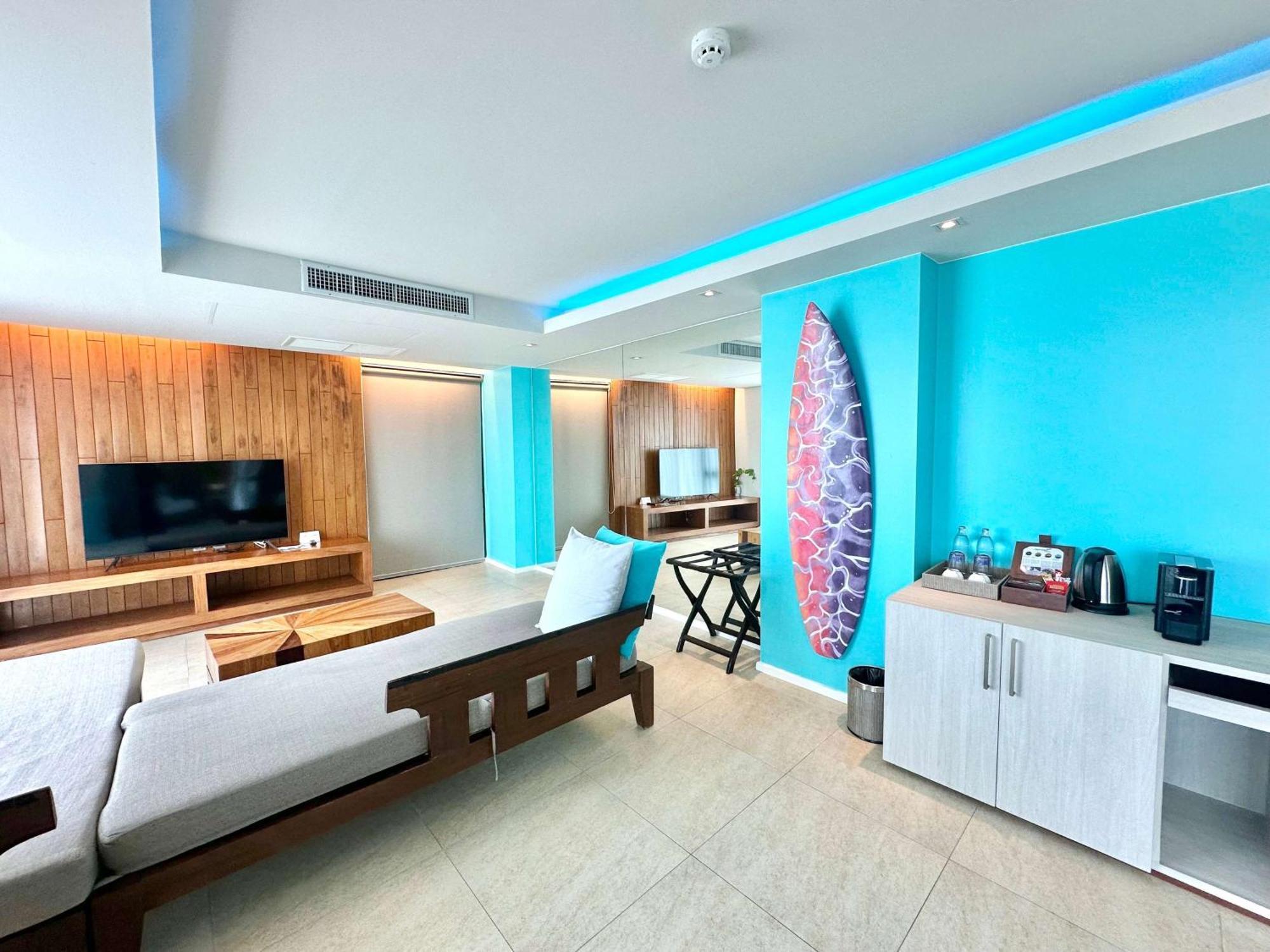 Zenmaya Oceanfront Phuket, Trademark Collection By Wyndham Patong Екстериор снимка