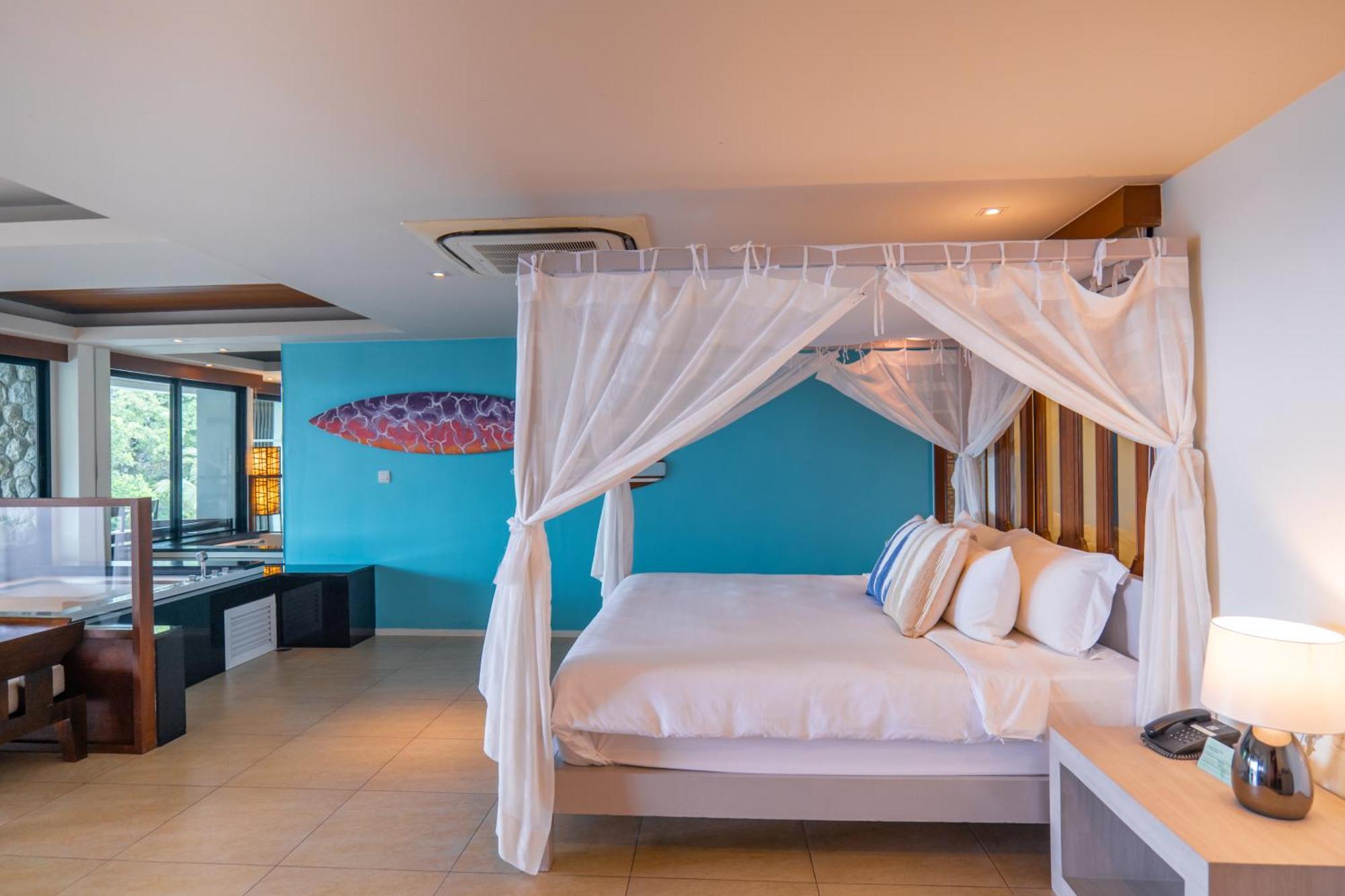 Zenmaya Oceanfront Phuket, Trademark Collection By Wyndham Patong Екстериор снимка