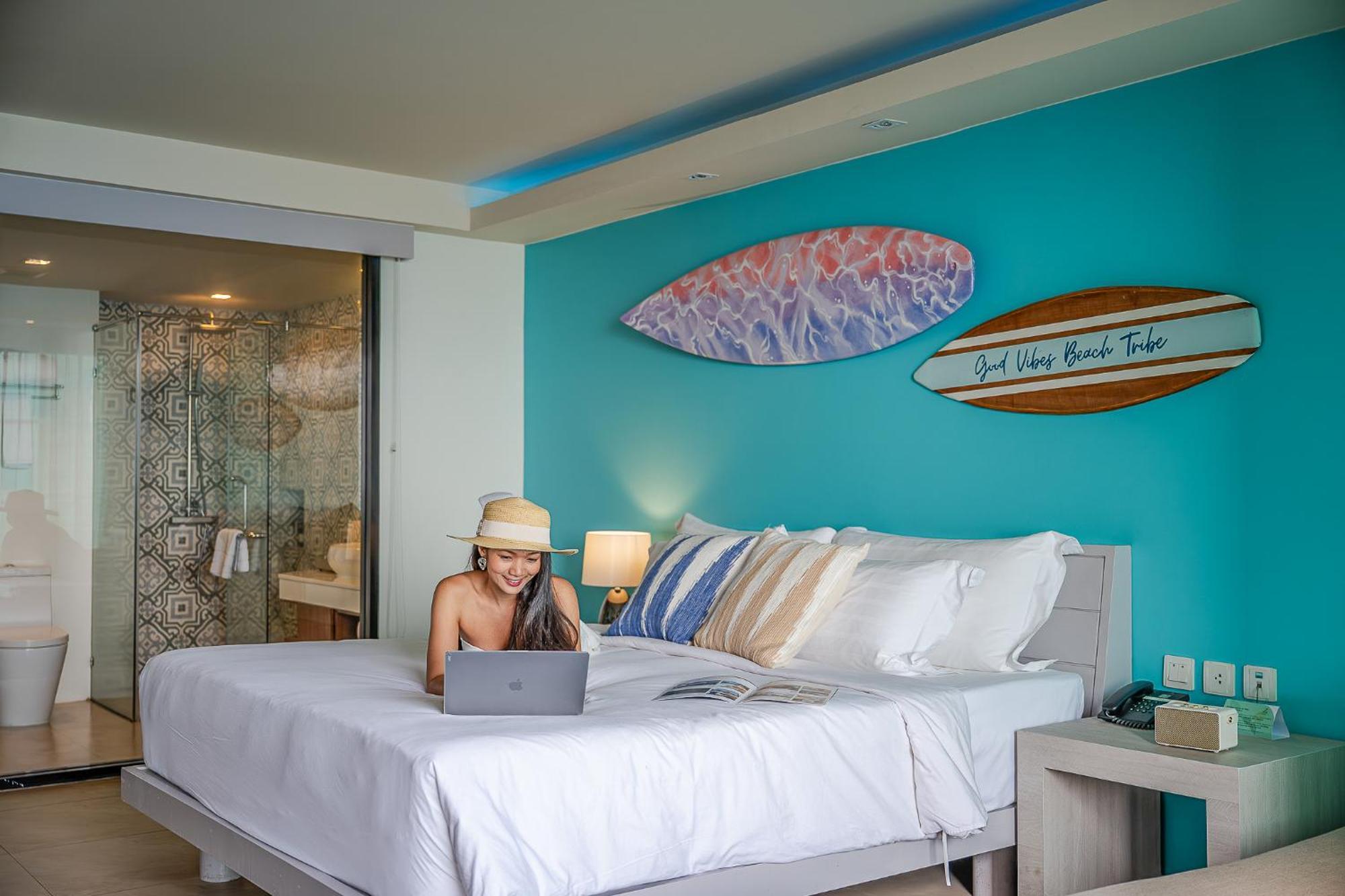 Zenmaya Oceanfront Phuket, Trademark Collection By Wyndham Patong Екстериор снимка